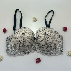 Victoria's Secret Dream Angels Strapless Black and Cream Lace Bra 34D